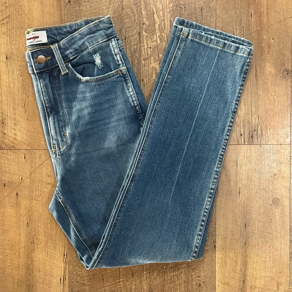 Wrangler High Rise Vintage Taper Jeans Size 2 Straight Leg Light Wash Denim - Picture 14 of 14